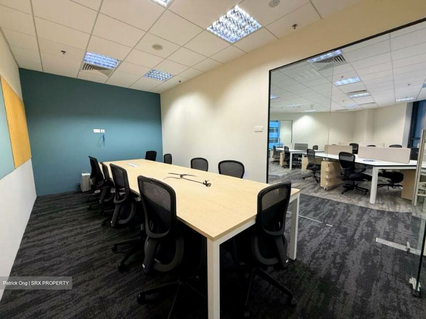 Tung Centre (D1), Office #523190321